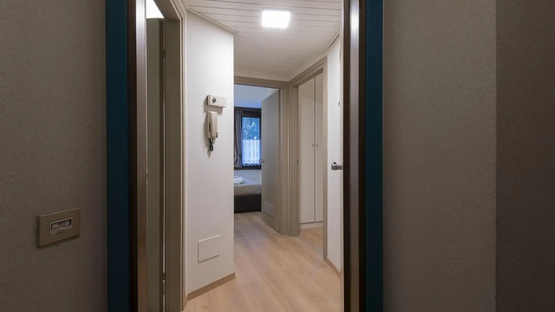 Appartamento Mirella Wood Ponte Di Legno 0*,