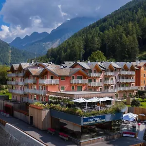 Adamello Aparthotel